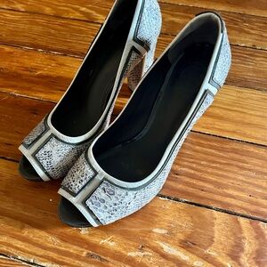 Elegant Gray Peep-Toe Heels